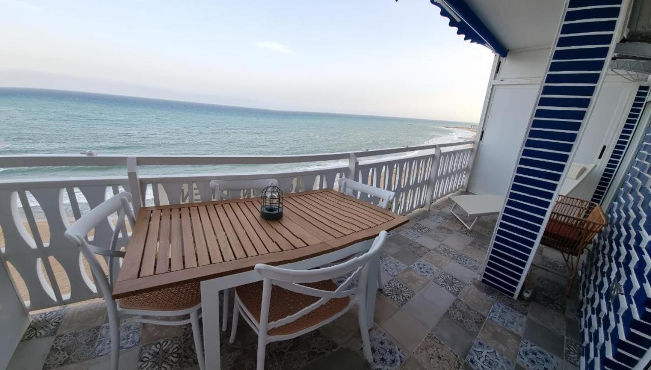 Apartamento L'Espigo De Saoret Primera Linea Playa Centro Soleado Y Recien Renovado Villajoyosa Eksteriør bilde